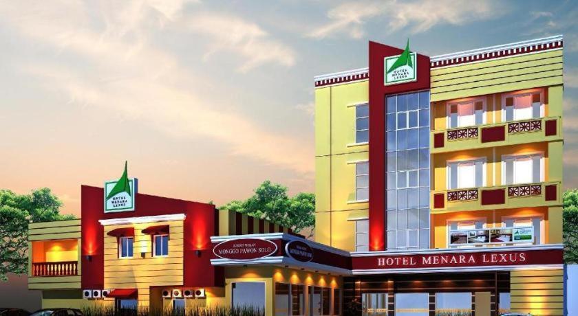 Hotel Menara Lexus Medan Esterno foto
